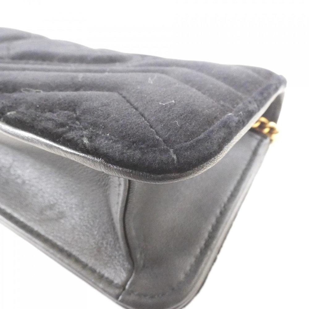 GUCCI Black GG Marmont Shoulder Bag - Picture 3 of 8